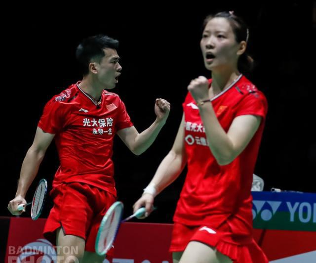 包含马来西亚队鏖战印尼队，黄鸭组合高光表现的词条