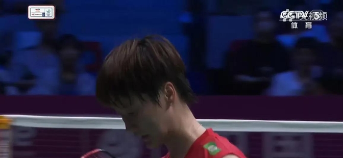 中国队险胜日本队，陈雨菲点燃赛场